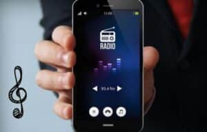 ¡Escucha el Mundo a Través de Tu Celular con Radio FM y AM!